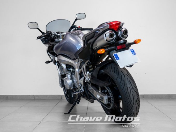 YAMAHA FZ6 FAZER 600 4