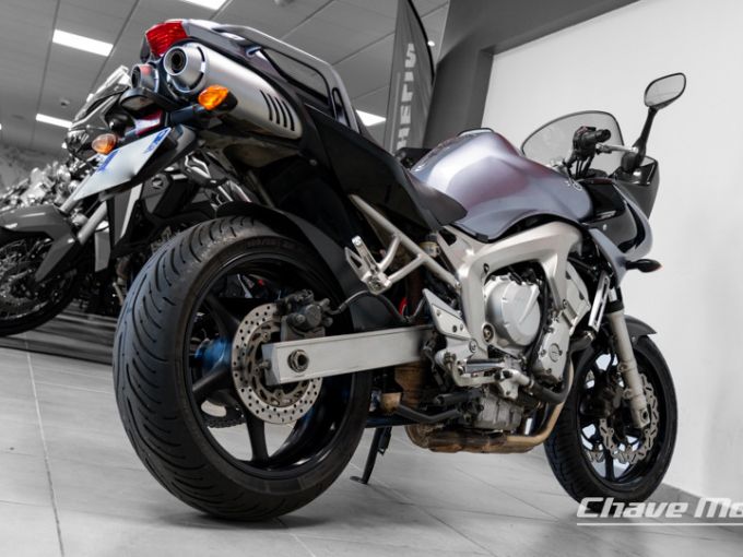 YAMAHA FZ6 FAZER 600 4