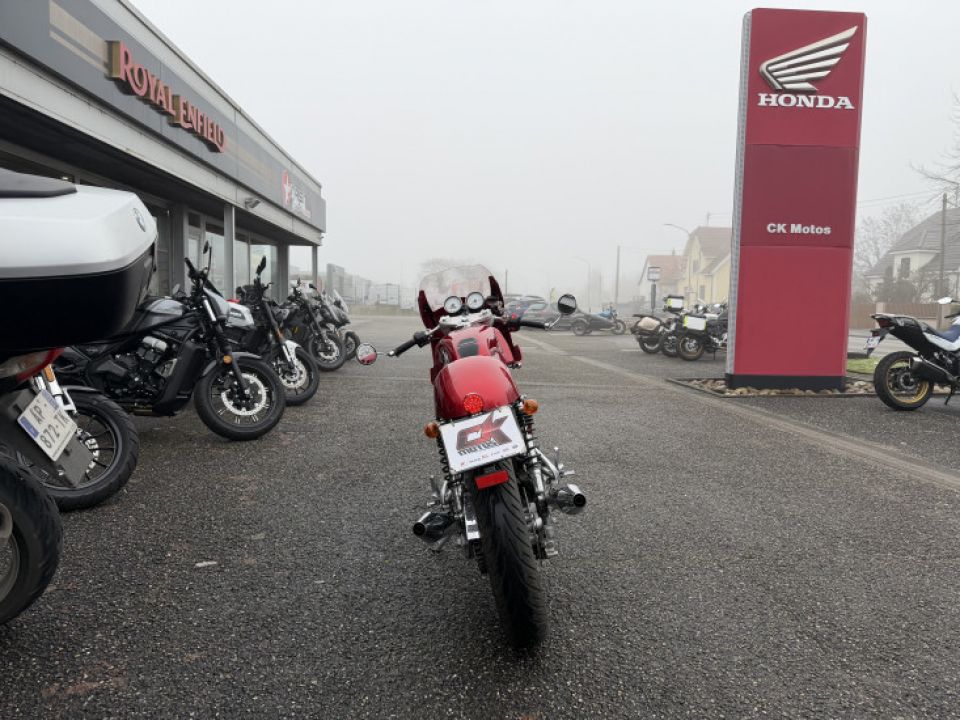 MASH TT40 CAFE RACER 400 4