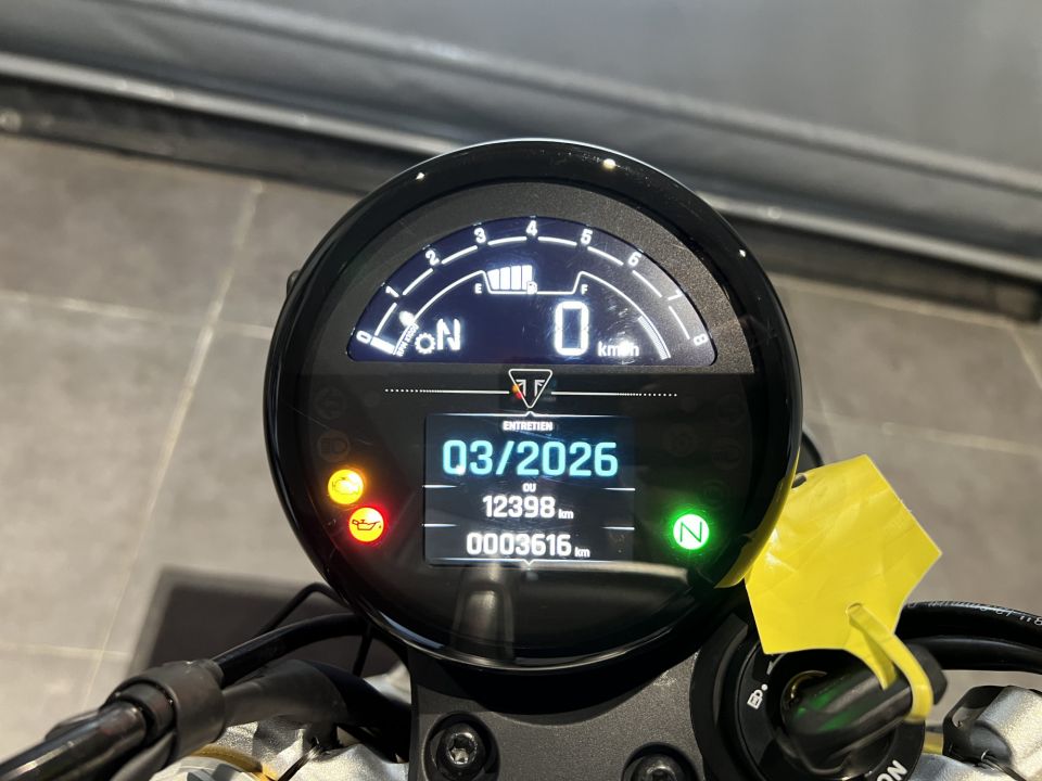 TRIUMPH SPEED TWIN 1200 4