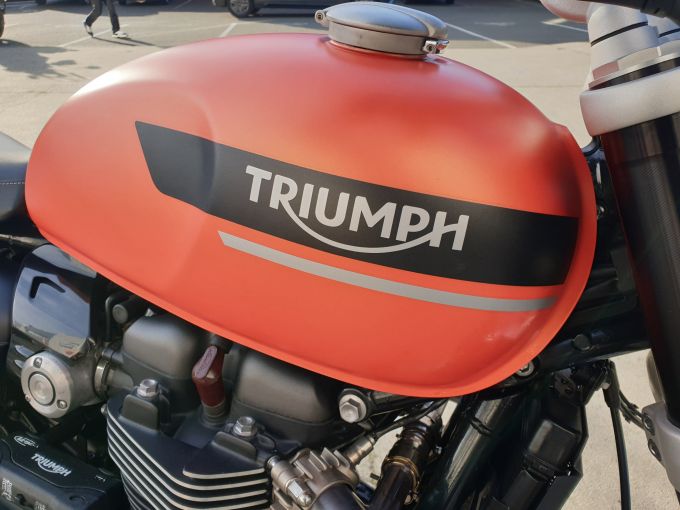 TRIUMPH SPEED TWIN 1200 4
