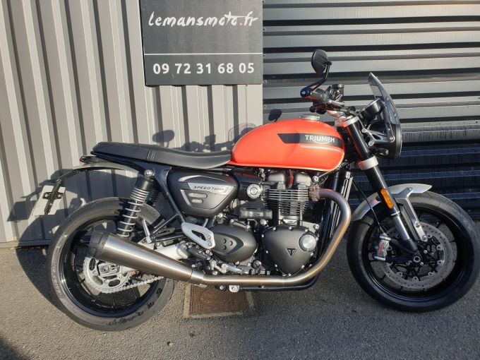 TRIUMPH SPEED TWIN 1200 4