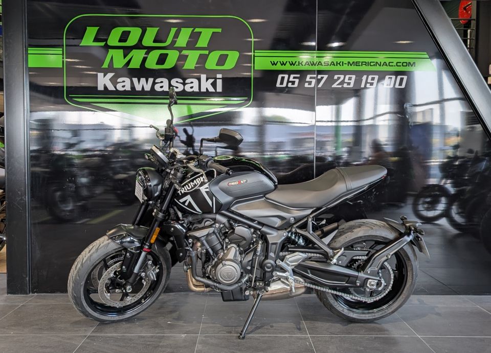 TRIUMPH TRIDENT 660 4