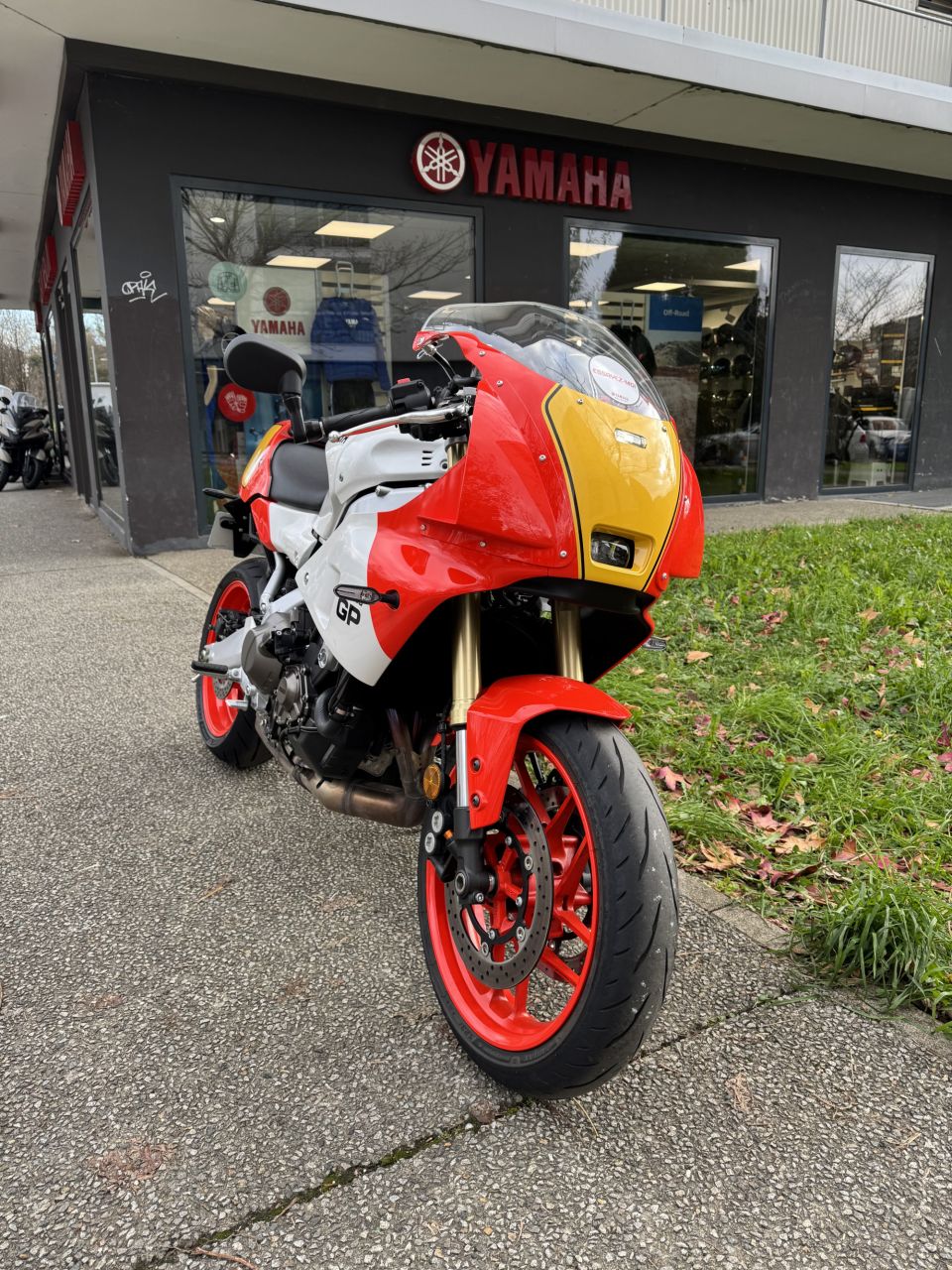 YAMAHA XSR 900 GP 35KW 4