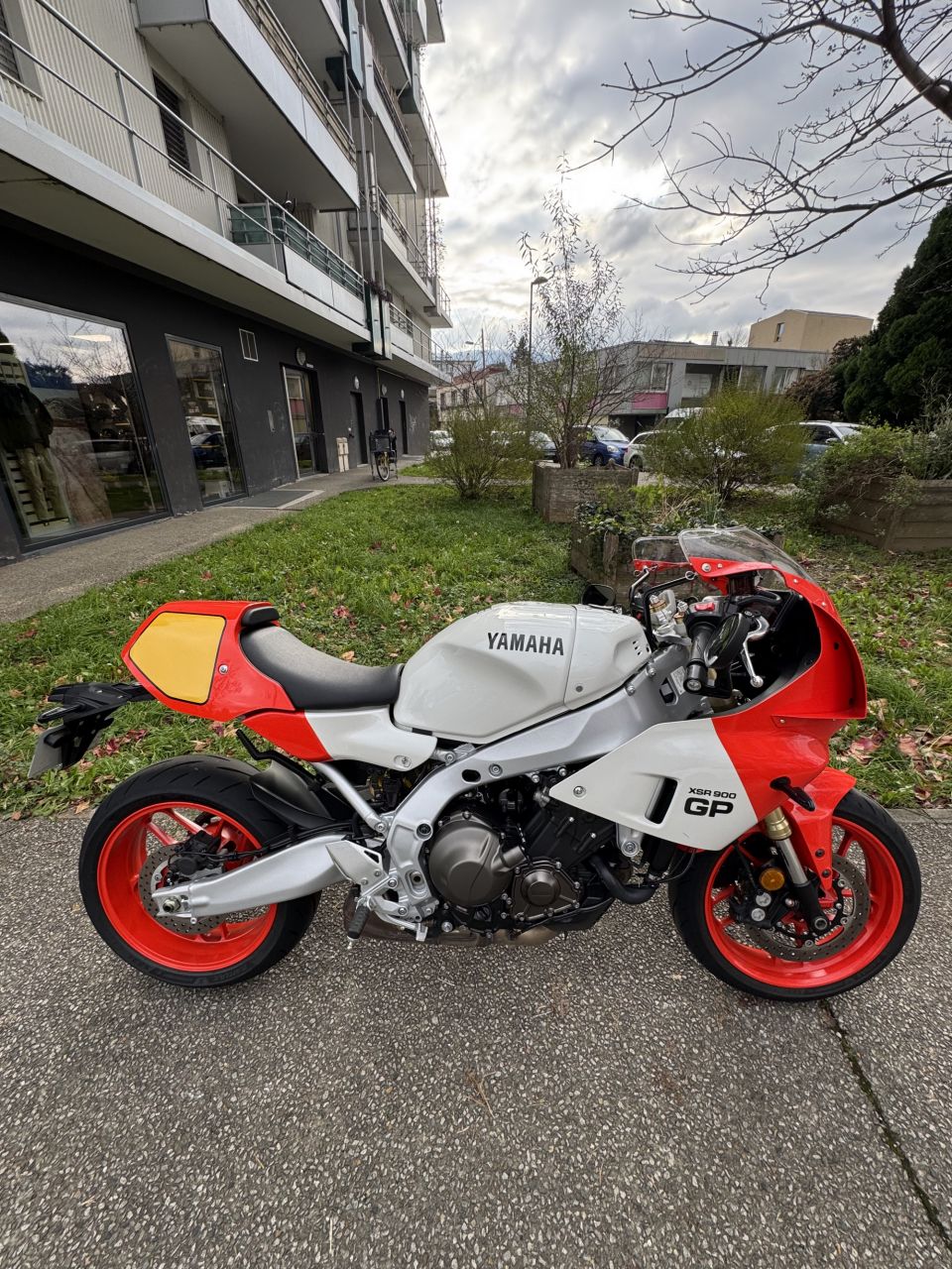 YAMAHA XSR 900 GP 35KW 4