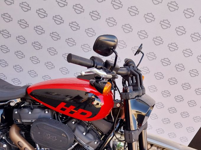 HARLEY-DAVIDSON SOFTAIL FAT BOB 1868 4
