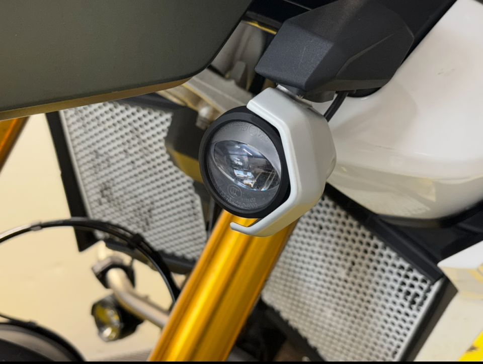 TRIUMPH TIGER 900 RALLY PRO 4