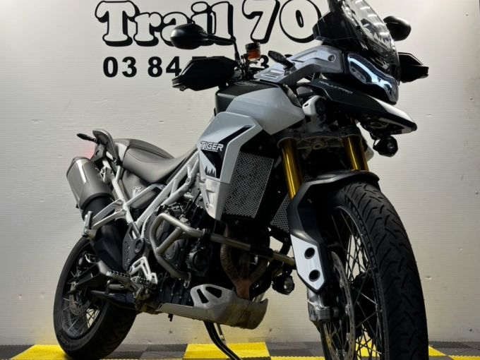 TRIUMPH TIGER 900 RALLY PRO 4
