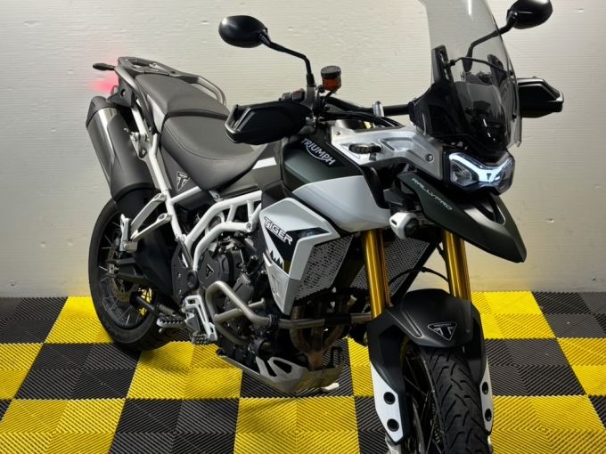 TRIUMPH TIGER 900 RALLY PRO 4