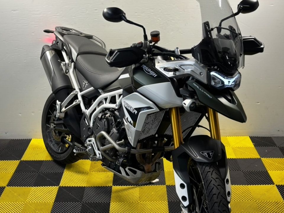 TRIUMPH TIGER 900 RALLY PRO 4