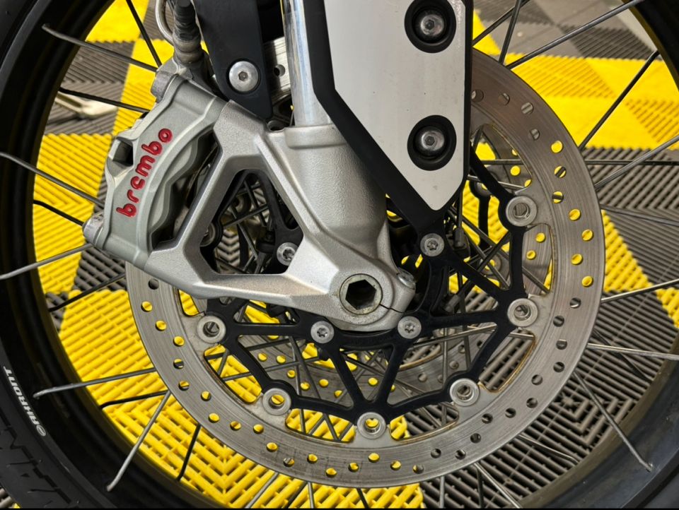 TRIUMPH TIGER 900 RALLY PRO 4