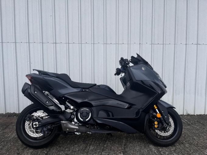 YAMAHA XP T-MAX 560 TECH MAX 4
