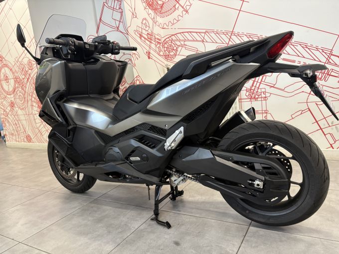 HONDA NSS FORZA 750 4