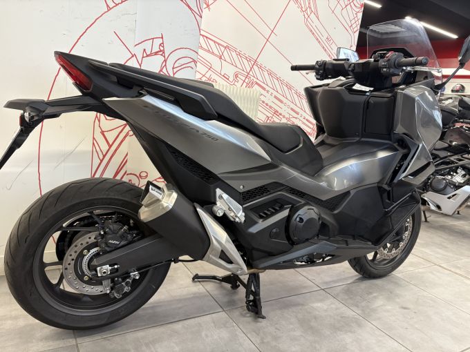 HONDA NSS FORZA 750 4