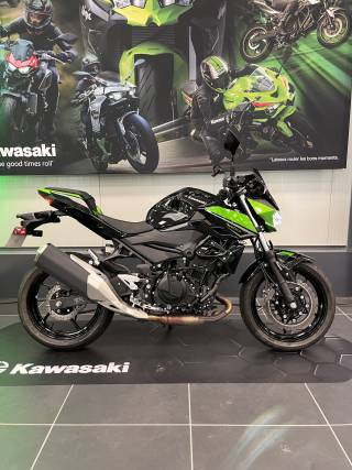 KAWASAKI Z400 - 2023