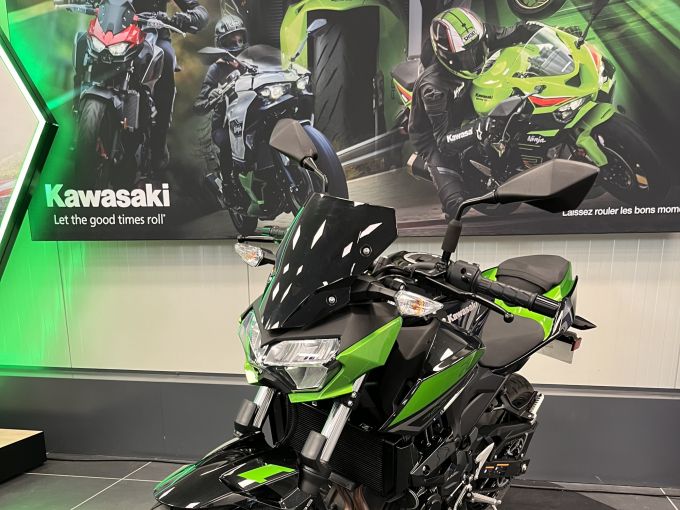 KAWASAKI Z400 4