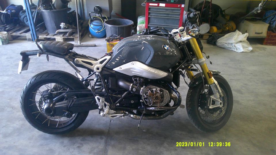 BMW R NineT 4