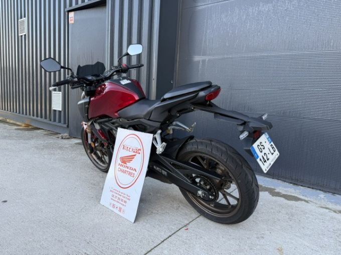 HONDA CB 125 R 4