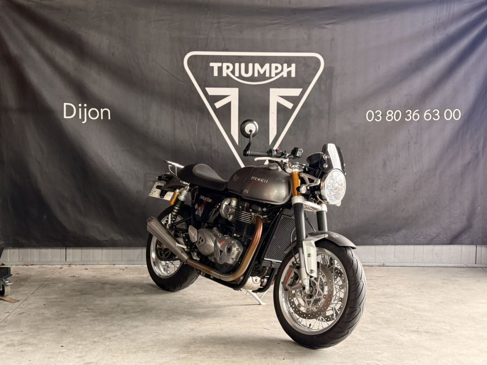 TRIUMPH THRUXTON 1200 R 4