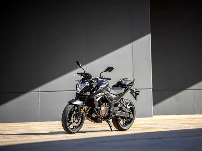 VOGE 625R 4