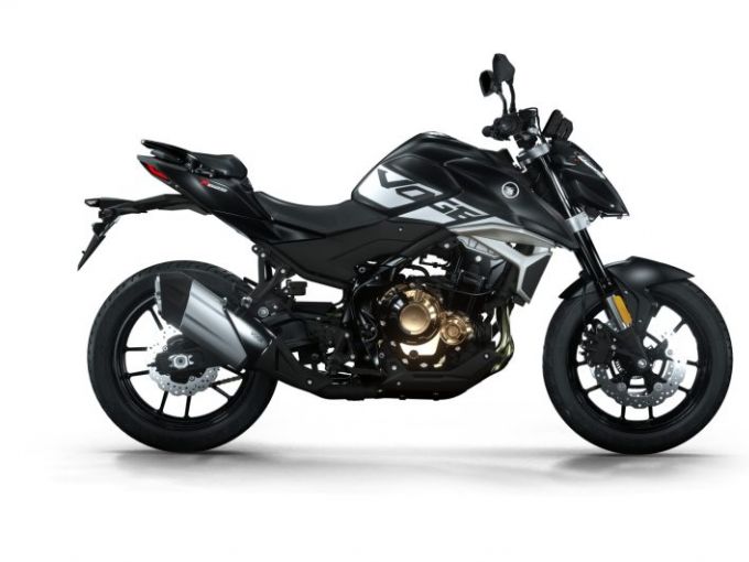 VOGE 625R 4