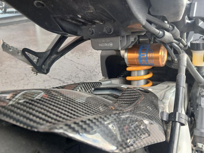 YAMAHA MT-10 SP 4