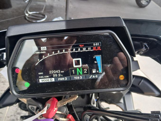 YAMAHA MT-10 SP 4