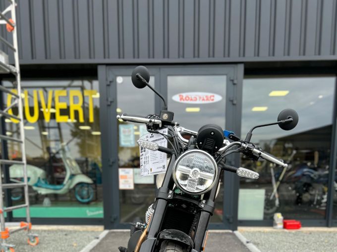ROYAL ENFIELD BEAR650 4