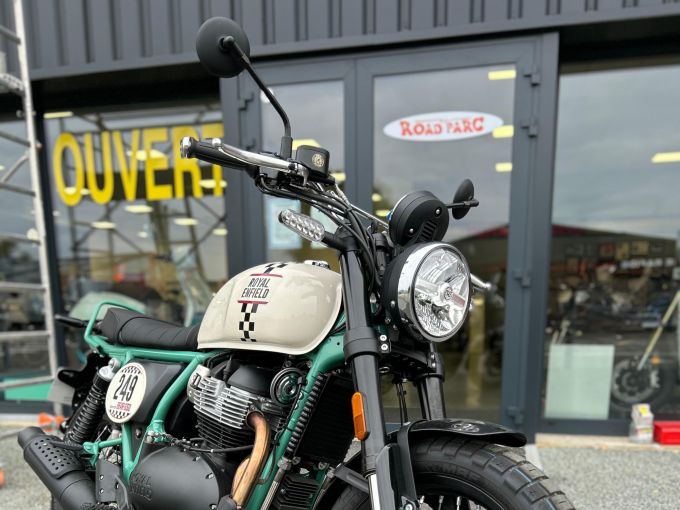 ROYAL ENFIELD BEAR650 4