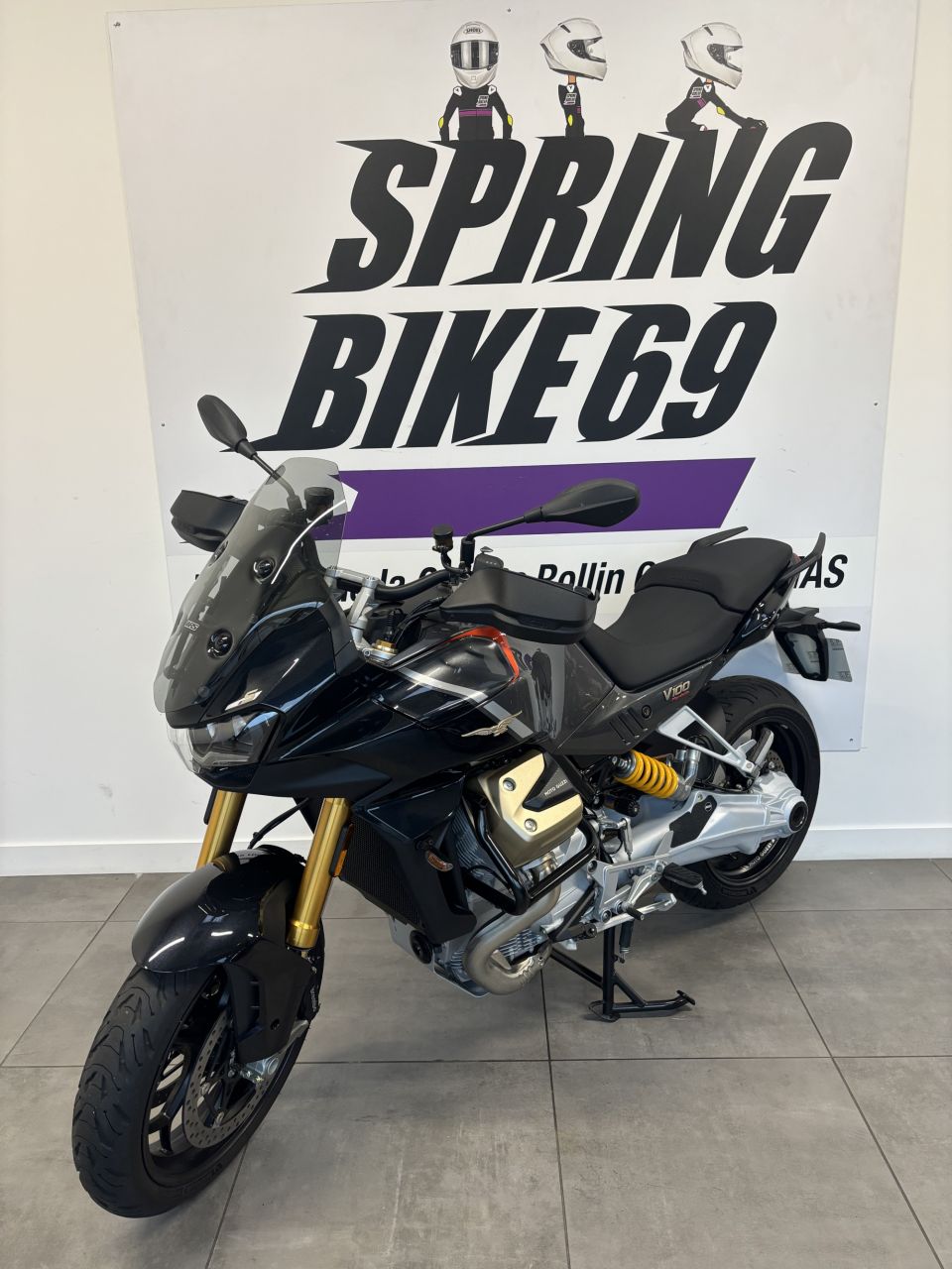 MOTO GUZZI V100  MANDELLO 4