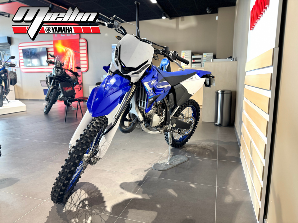 YAMAHA YZ 125 4