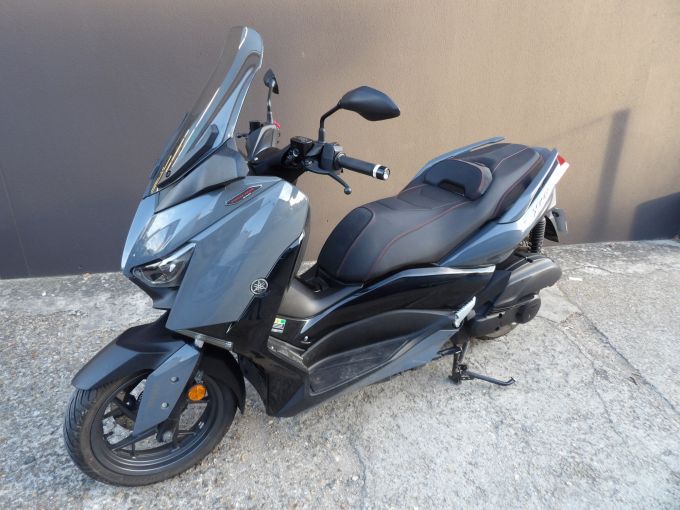 YAMAHA XMAX 125 TECH MAX 4