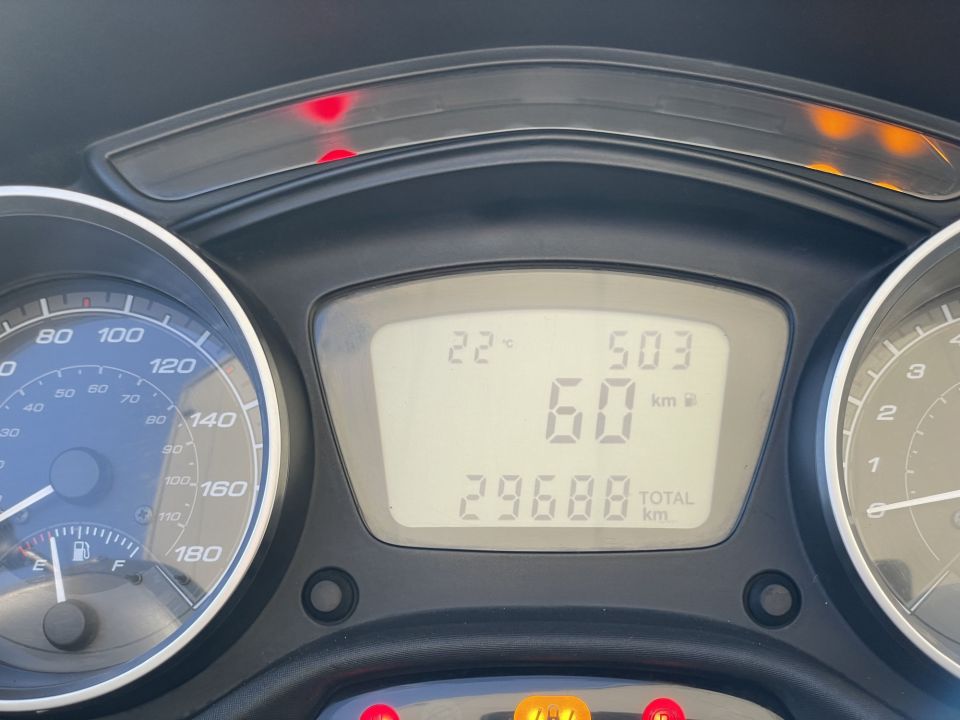 PIAGGIO MP3 300 LT ABS 4