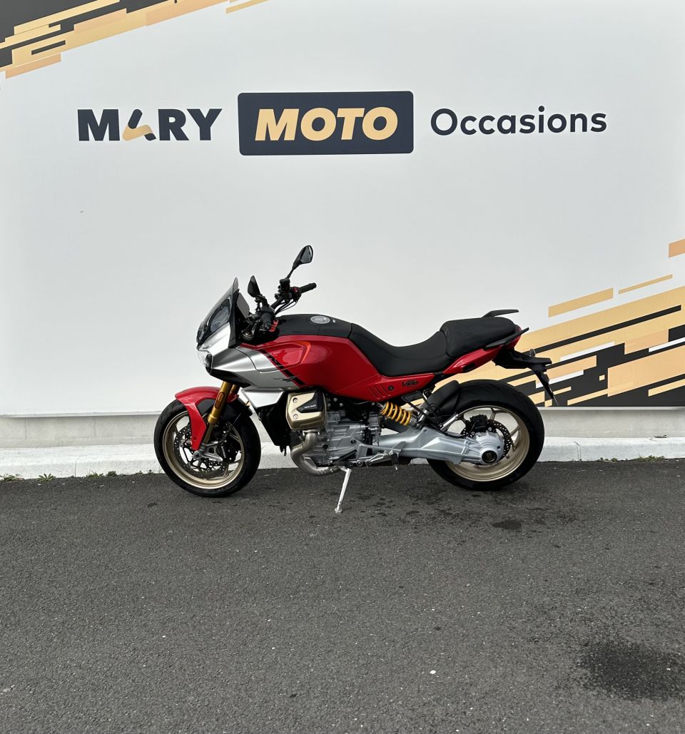 MOTO GUZZI V100  MANDELLO 4