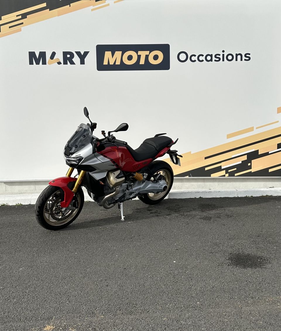 MOTO GUZZI V100  MANDELLO 4