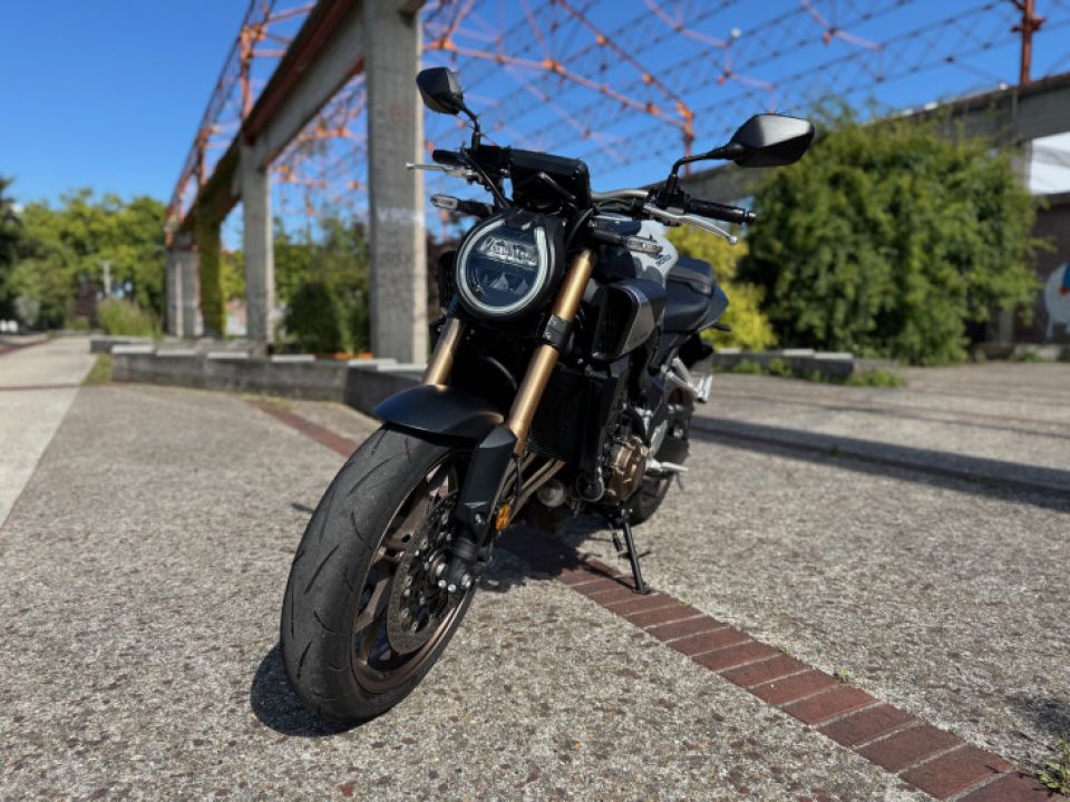 HONDA CB650R Neo Sports Café 4