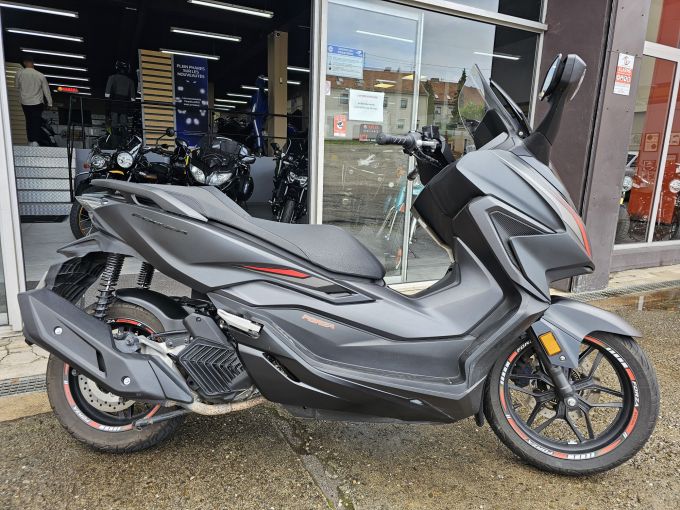 HONDA NSS FORZA 125 4