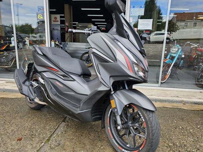 HONDA NSS FORZA 125 4