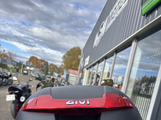 KAWASAKI VERSYS 650 4