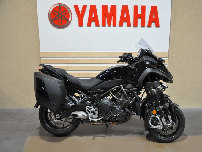 YAMAHA Niken GT 890 4