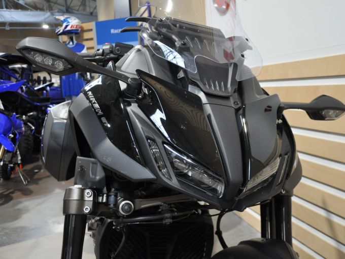 YAMAHA Niken GT 890 4