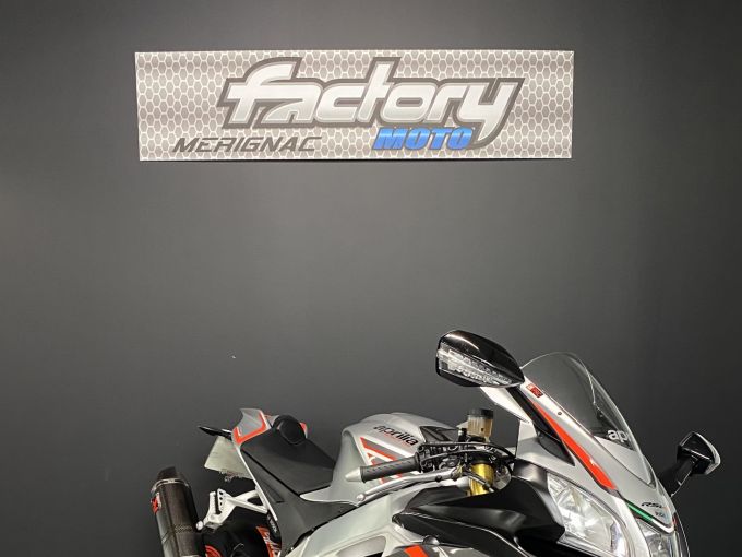 APRILIA RSV4 1000 RR 4
