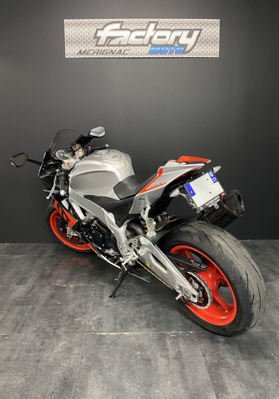 APRILIA RSV4 1000 RR 4