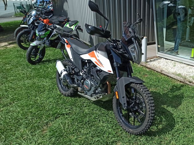 KTM 390 ADVENTURE 4