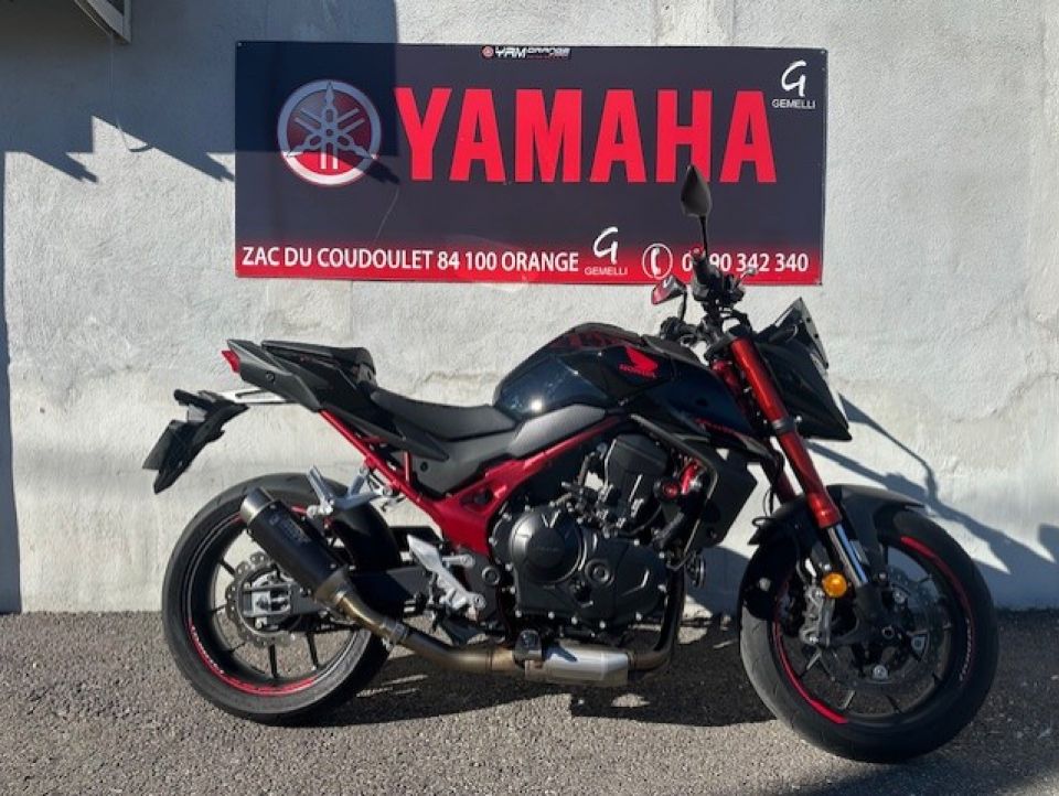 HONDA CB 750 HORNET 4