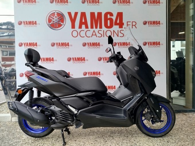 YAMAHA X-MAX 125 4