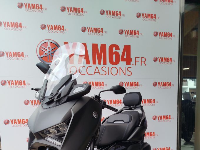 YAMAHA X-MAX 125 4