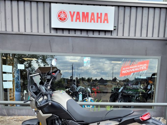 YAMAHA XTZ TENERE 700 4