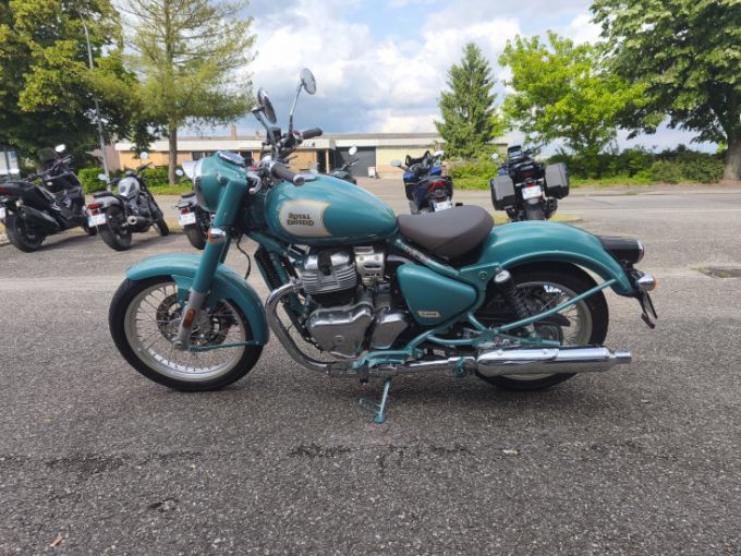 ROYAL ENFIELD Classic 650 4