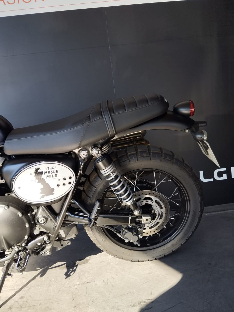 TRIUMPH STREET SCRAMBLER  900 4